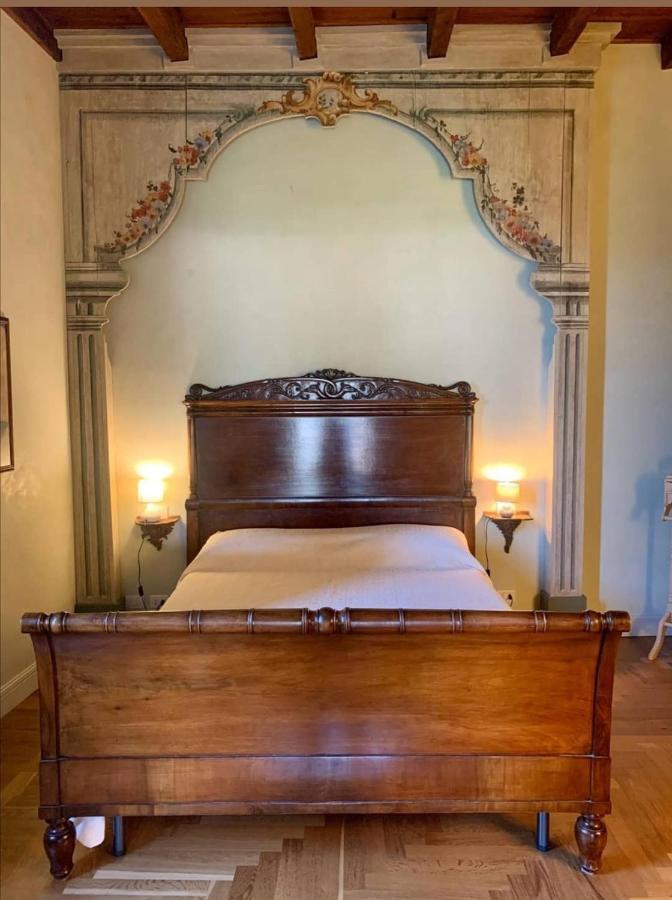 B&B Dimora Delle Donnole Bergamo Alta ภายนอก รูปภาพ