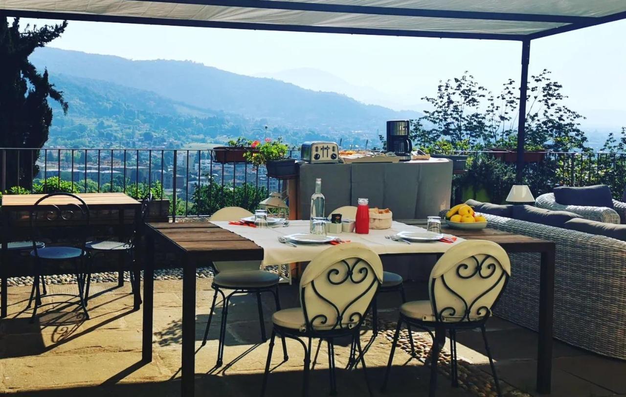 B&B Dimora Delle Donnole Bergamo Alta ภายนอก รูปภาพ