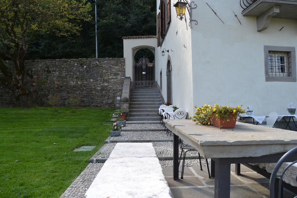 B&B Dimora Delle Donnole Bergamo Alta ภายนอก รูปภาพ