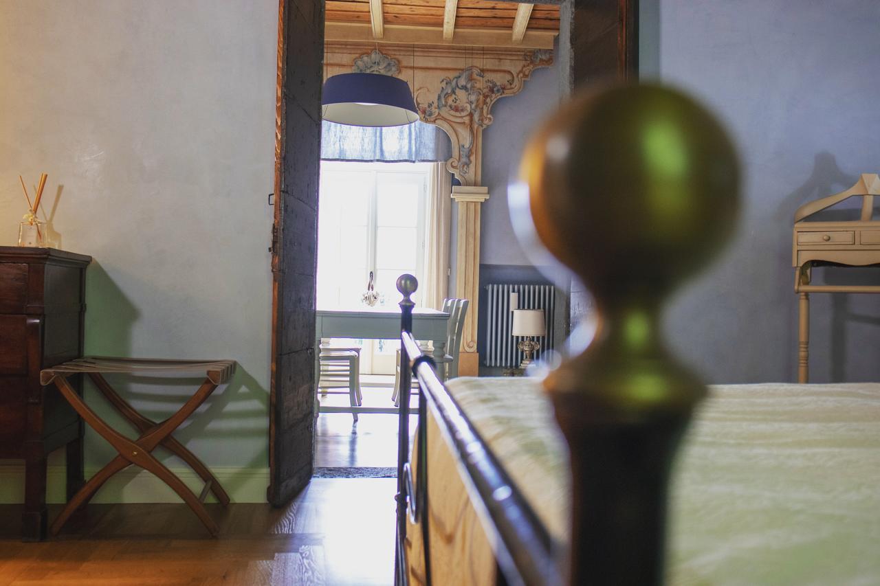 B&B Dimora Delle Donnole Bergamo Alta ภายนอก รูปภาพ